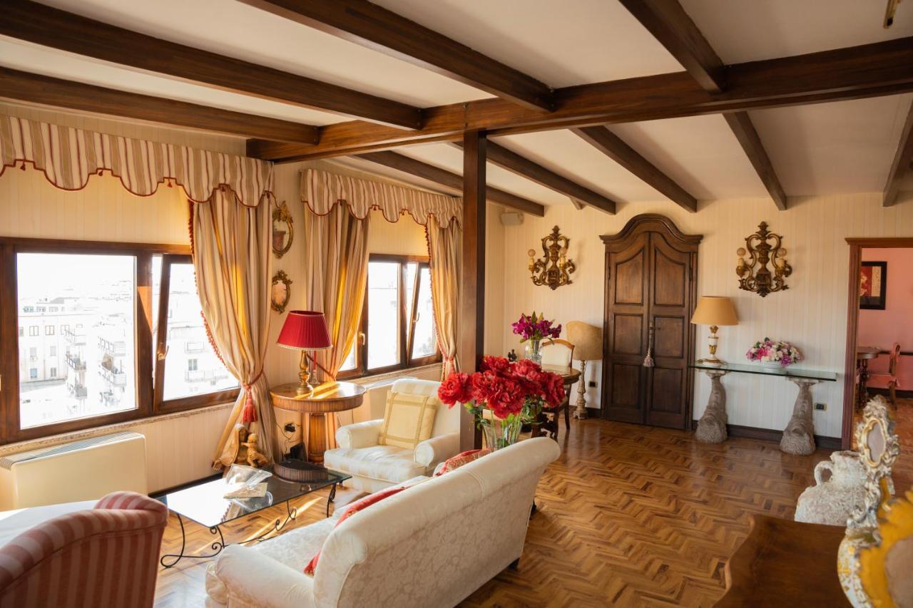 فيلا Prestigioso Attico Panoramico كالياري المظهر الخارجي الصورة